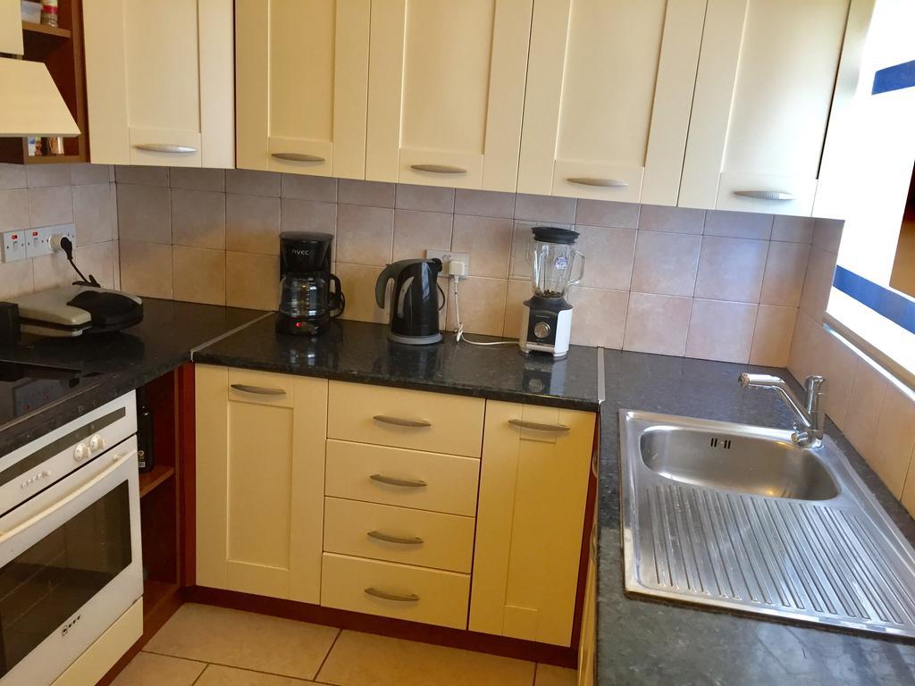 Andreas Apartment ليماسول المظهر الخارجي الصورة